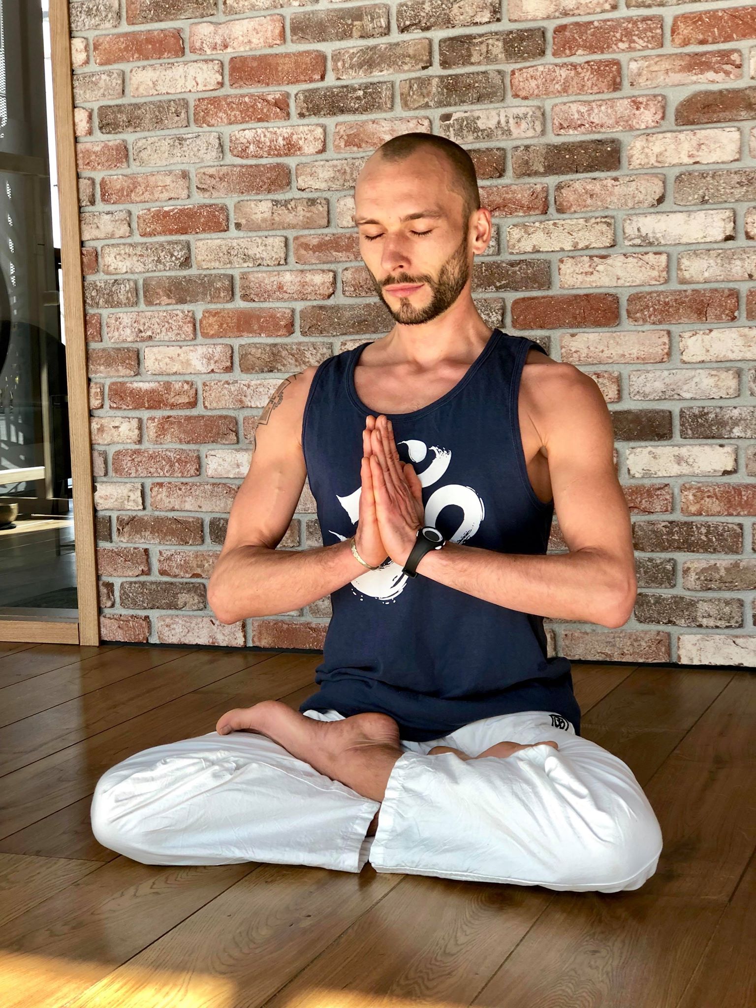 clement prof hatha yoga nantes Clément professeur de yoga à Nantes