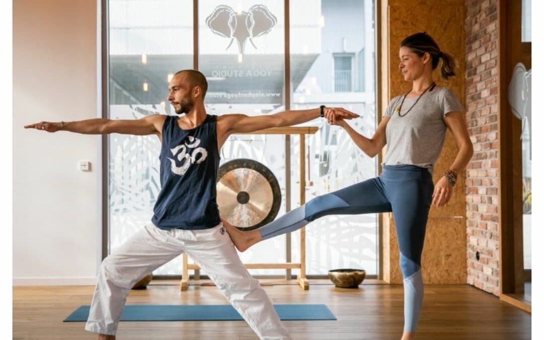 postures de yoga à Nantes